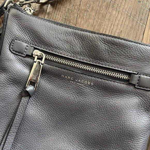 Marc Jacobs Recruit North/South Crossbody Gray Leather - Picture 3 of 7